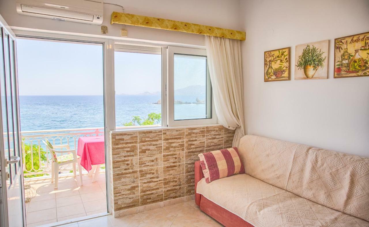Ferienwohnung Chara'S Sea View House CCharaki Exterior foto